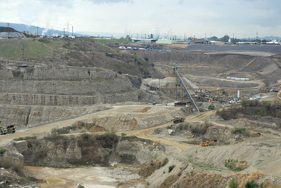 Waste Basin Landfills of Los Angeles The Center for Land Use